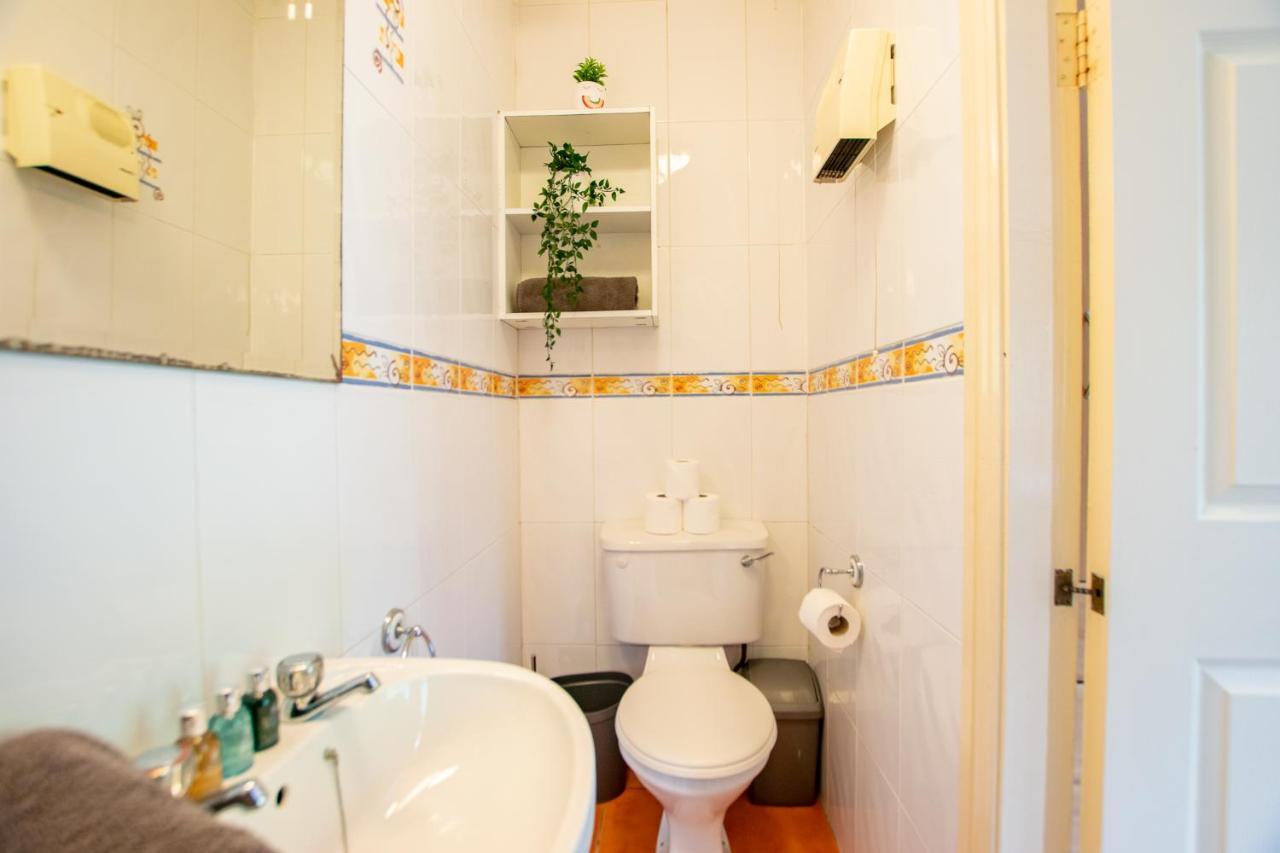 126 - Gort Na Coiribe 4 Bedroom Duplex, By Shortstays Galway Buitenkant foto